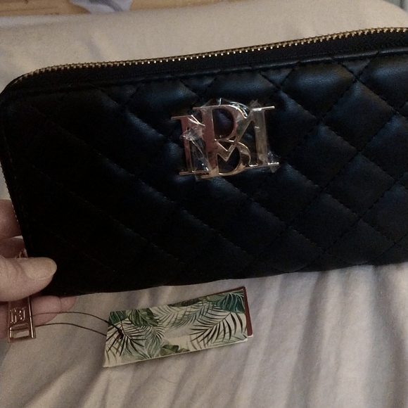 NWT BADGLEY MISCHKA wallet - Picture 1 of 3